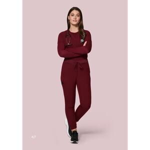 High Waisted Joggers Wine Mandala T - M Scrubs